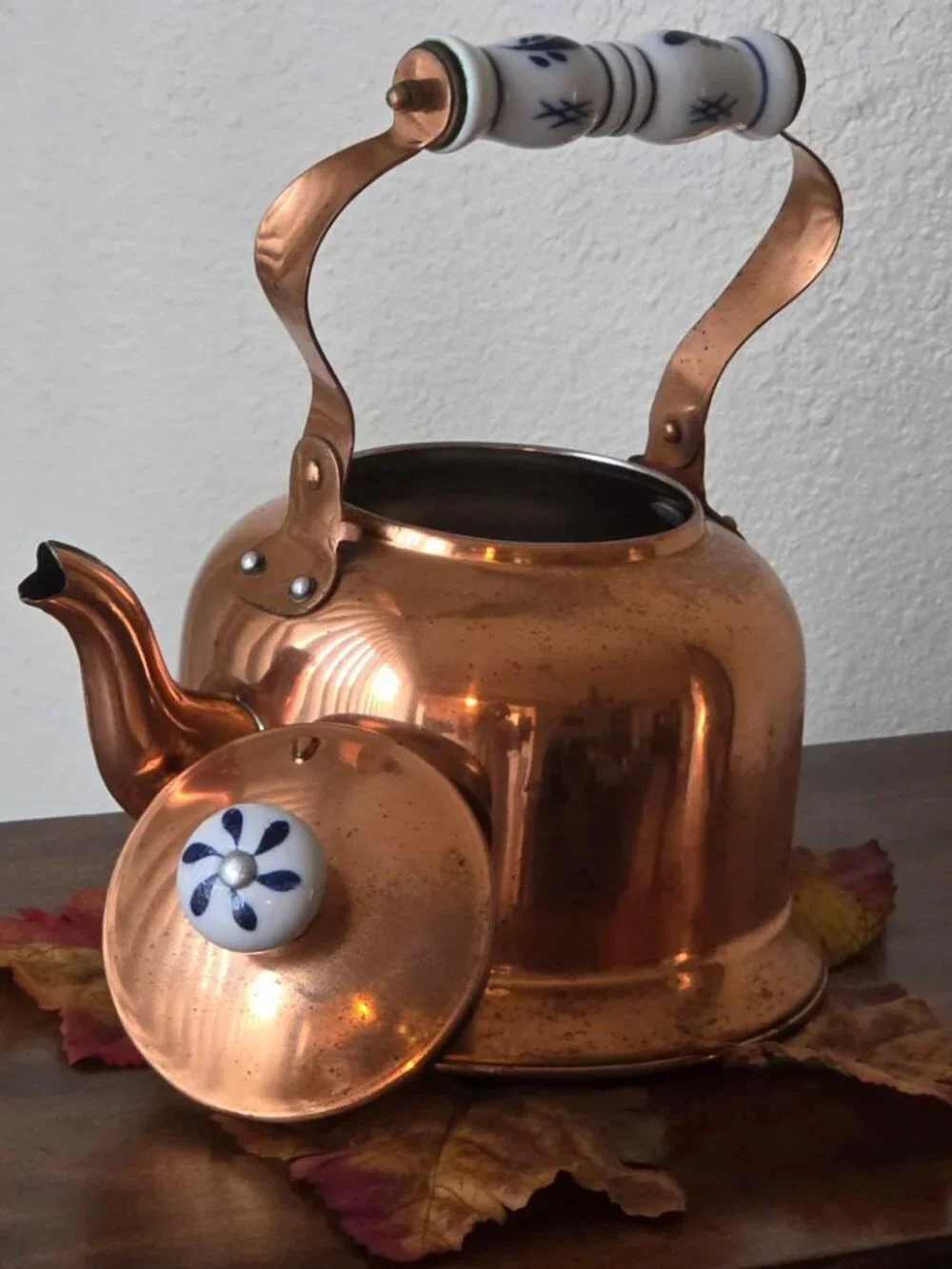 Made in Taiwan - maker is unidentified beautiful vintage